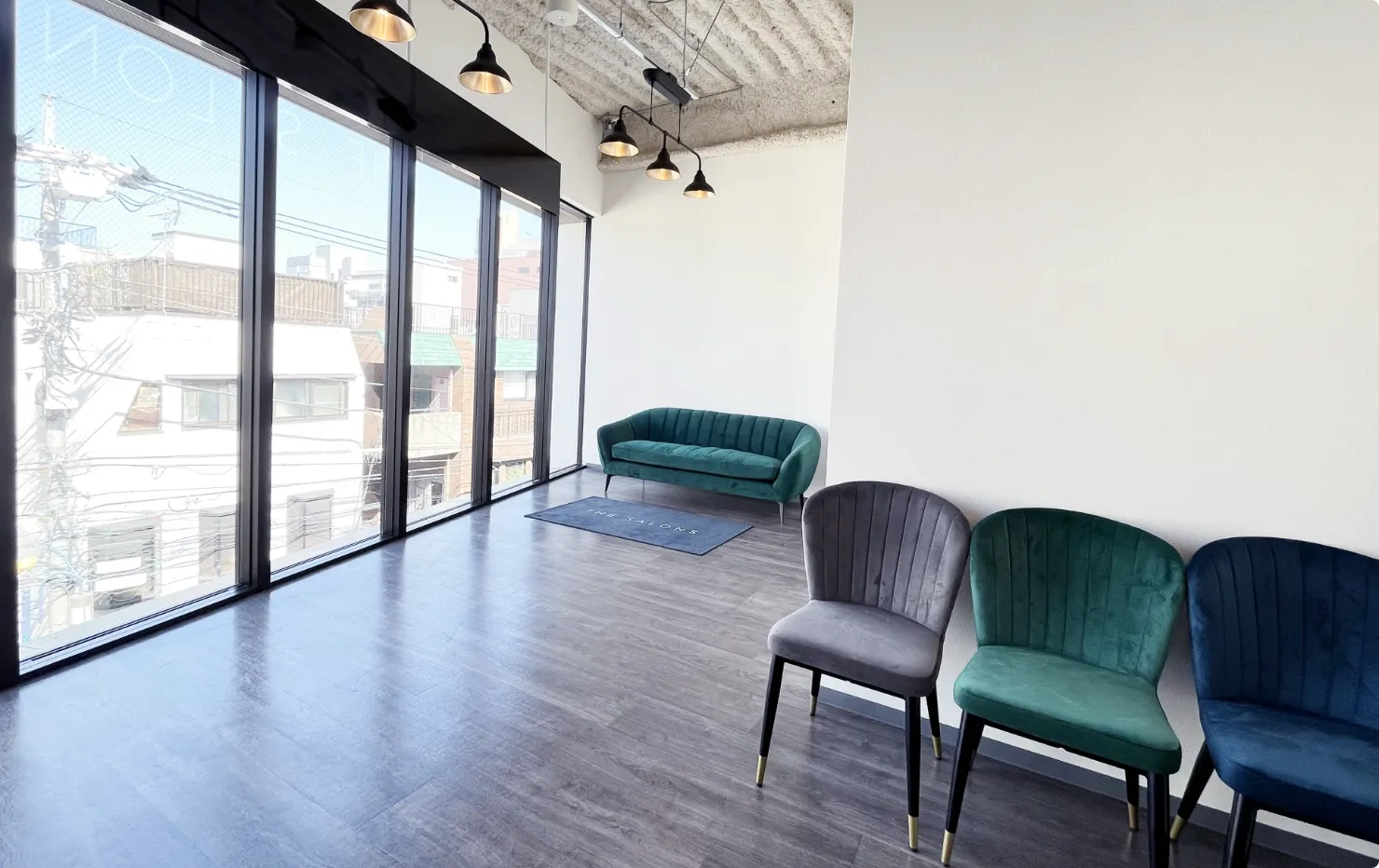 THE SALONS 吉祥寺店